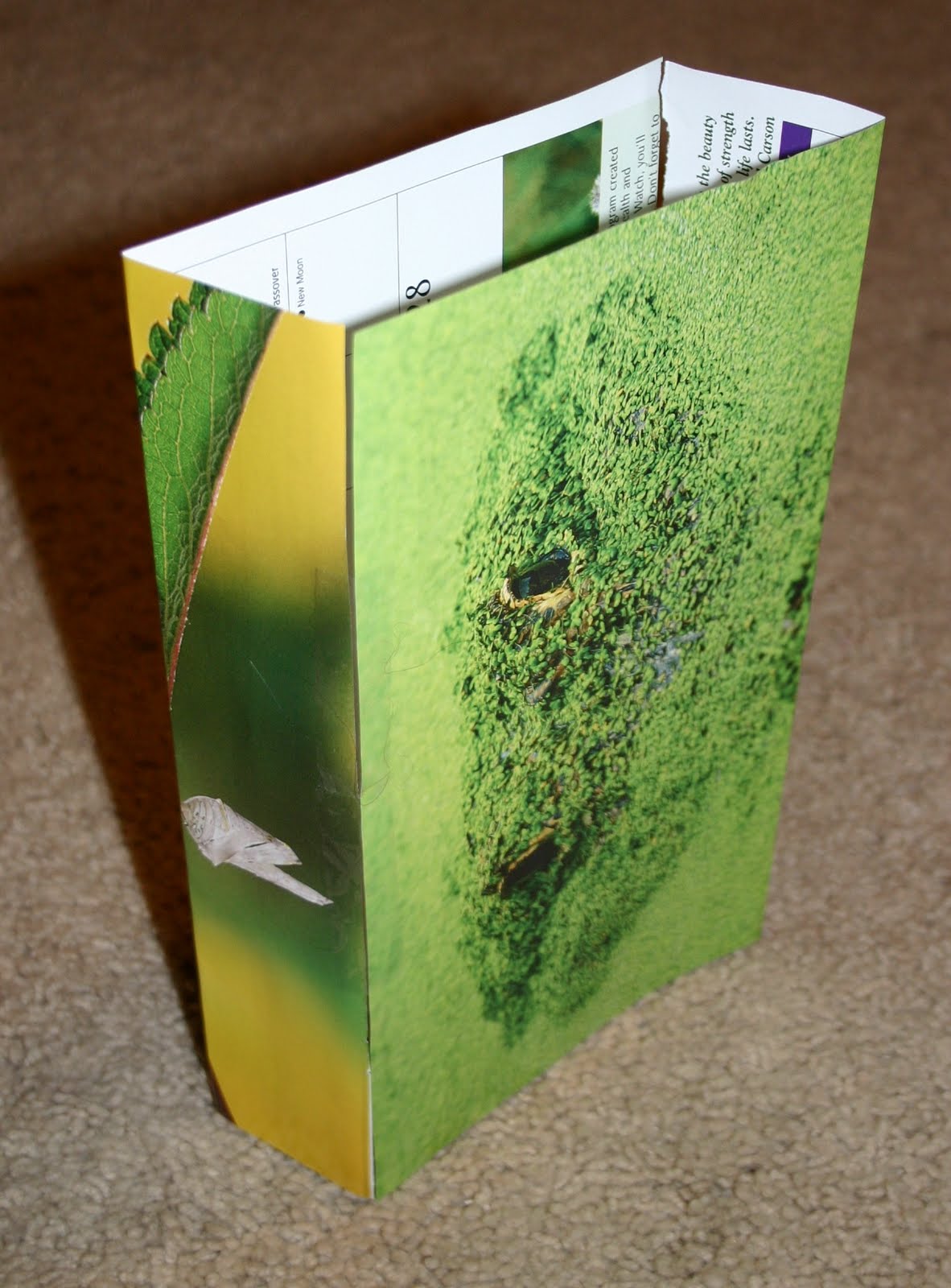 Make Recycled Gift Bags from Calendars