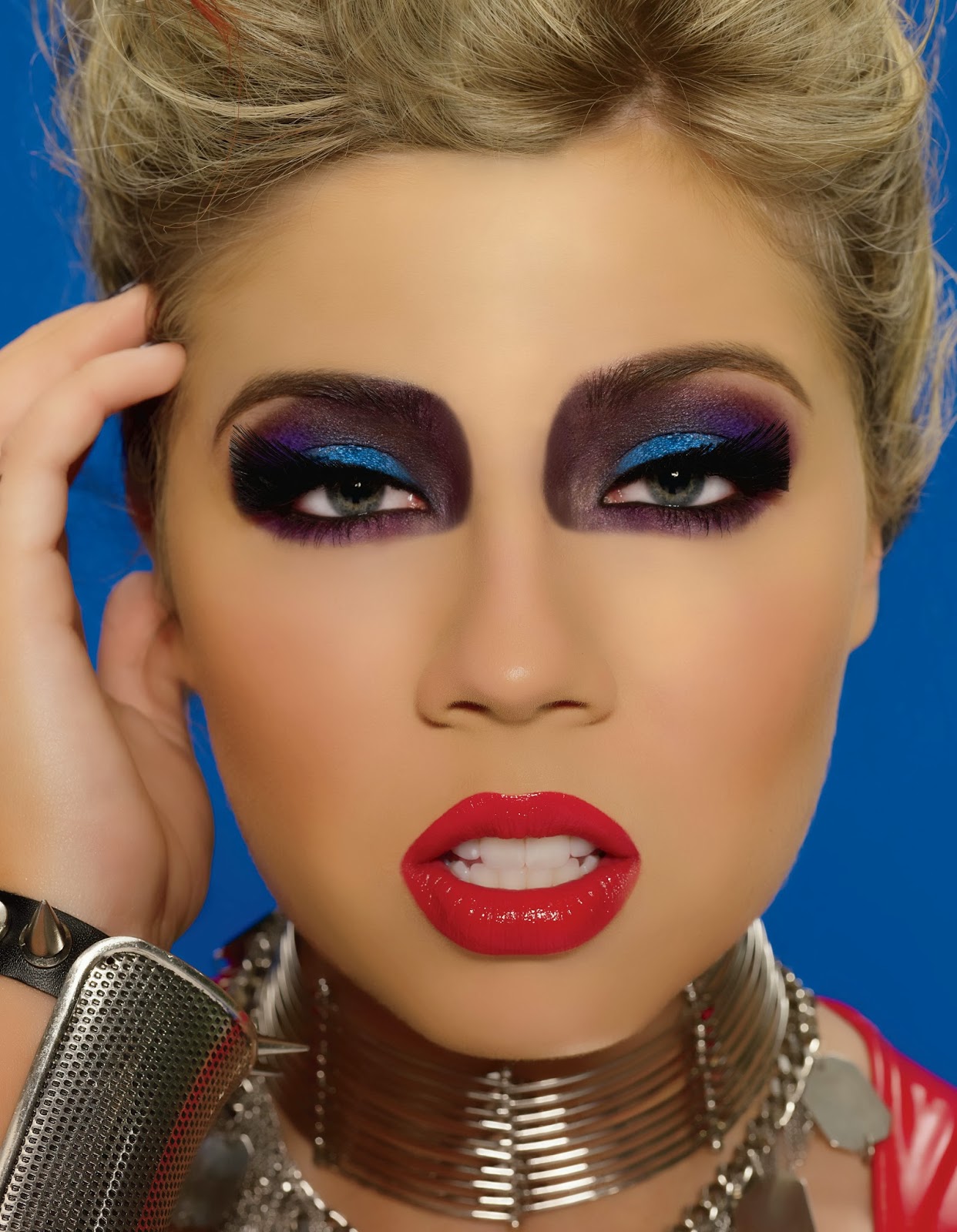 Make Up by J. November 2013