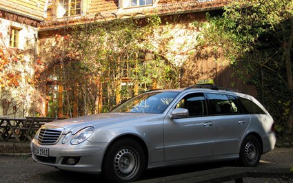 Benz+E240+Wagon.jpg