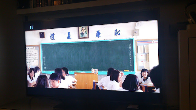 [開箱分享] SONY Xperia Acro S 桃紅機