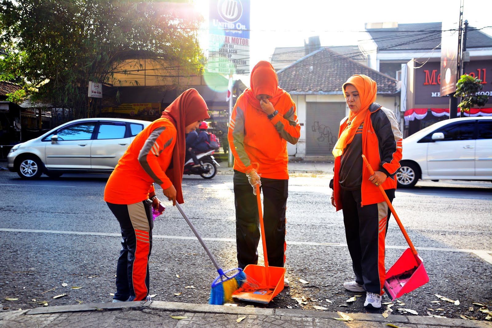 Gerakan pungut sampah 17 Agustus 2015