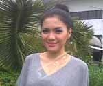 Vicky Shu Vicky Shu, Mantan Ayah Tiri
