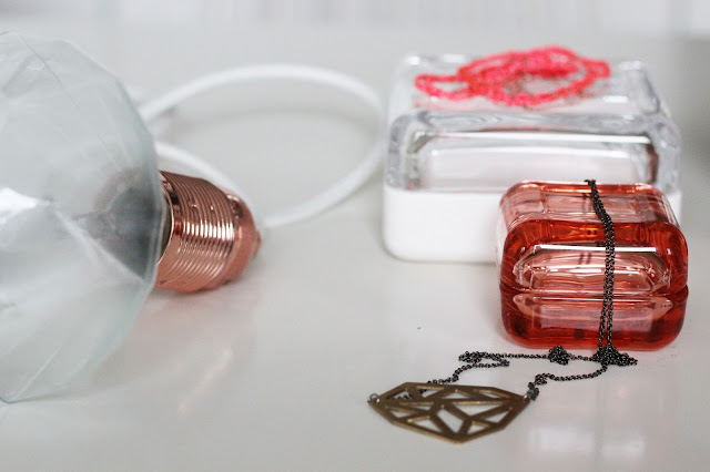 metall3 Metalliskt hos oss.