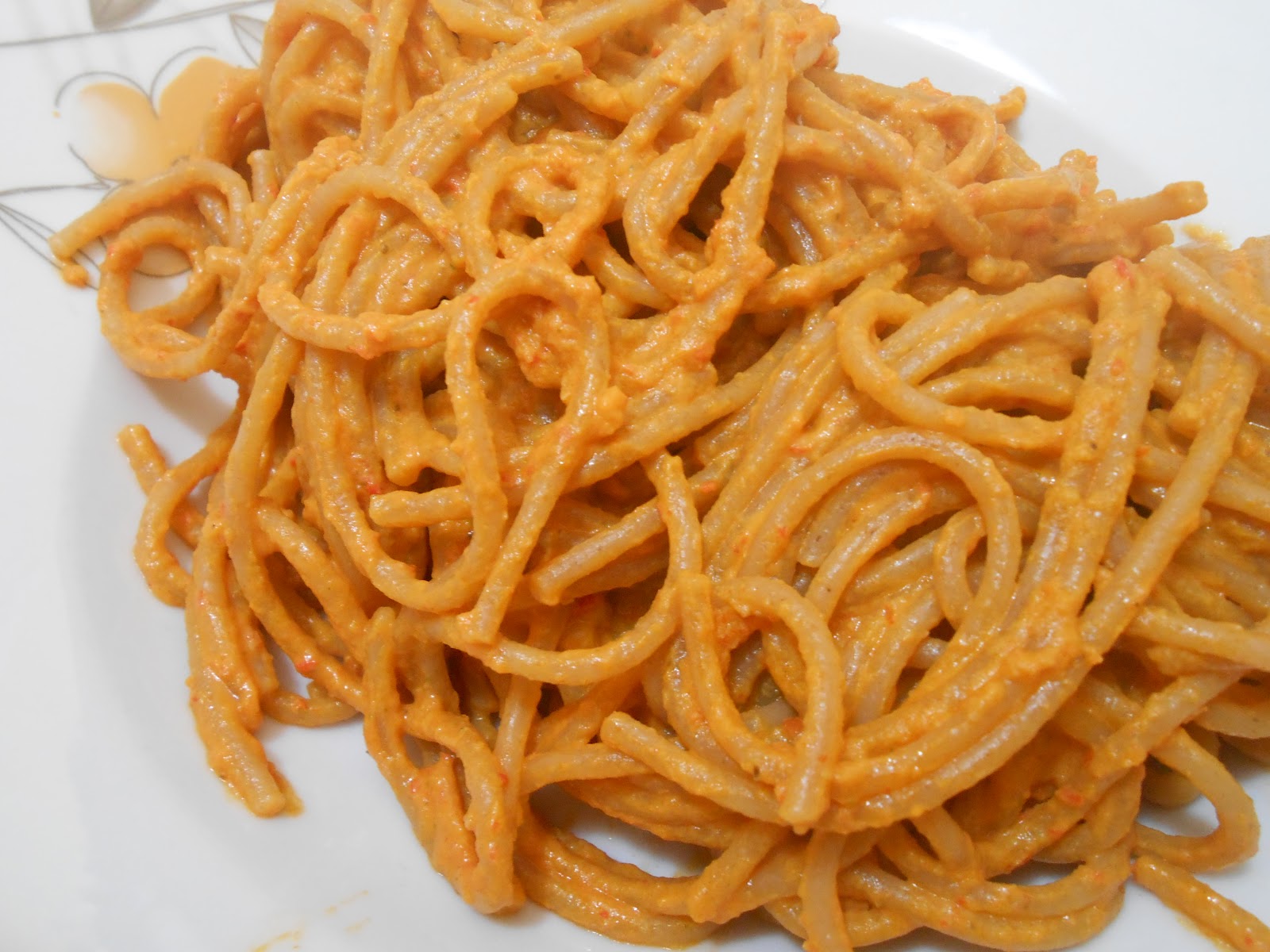 La vita light PASTA CON PESTO ALLA CALABRESE