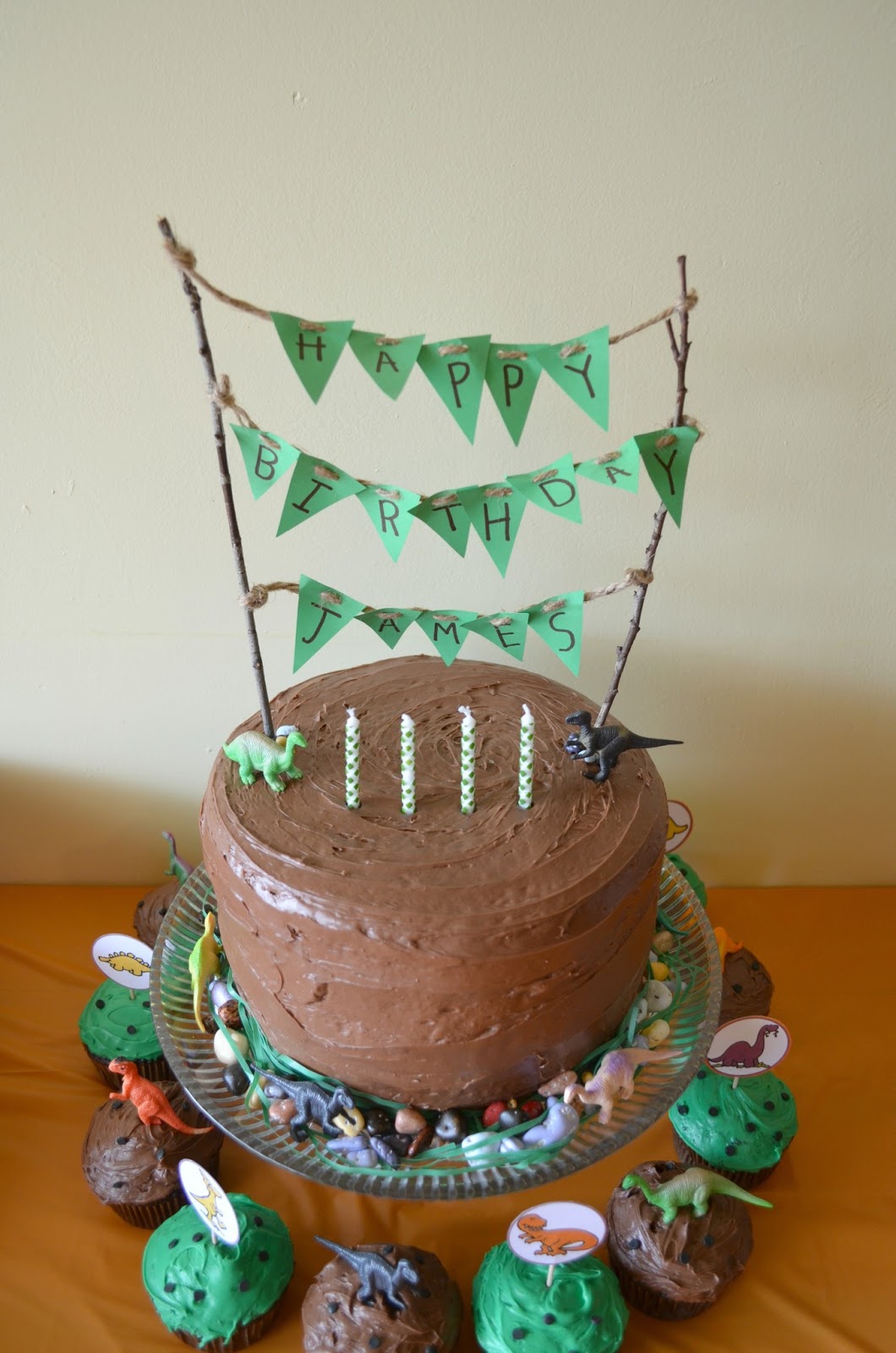 we love being moms dinosaur themed birthday party