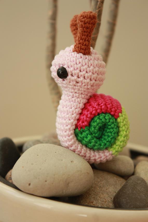 HAPPYAMIGURUMI: Amigurumi snail pattern