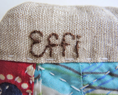 patchwork.jpg, quilt.jpg, лоскутное шитье, лоскутное шитье для начинающих, шитье из лоскутков, лоскутное шитье красиво, лоскутное шитье фото, лоскутная техника, шитье для начинающих, техника пэчворк, пэчворк для начинающих, квилтинг, пэчворк подушки, аппликация, хлопок , джинс, patchwork, quilt, pillowcase, pillow case for glasses.jpg, eyeglass case.jpg, spectacle case.jpg, очешник, чехол для очков, чехол своими руками, футляр для очков, чехол футляр, футляр для очков своими руками, футляр для солнечных очков, case for glasses, eyeglass case, spectacle case, хлопок, ручная стежка, лен, вышивка имени, подпись работы