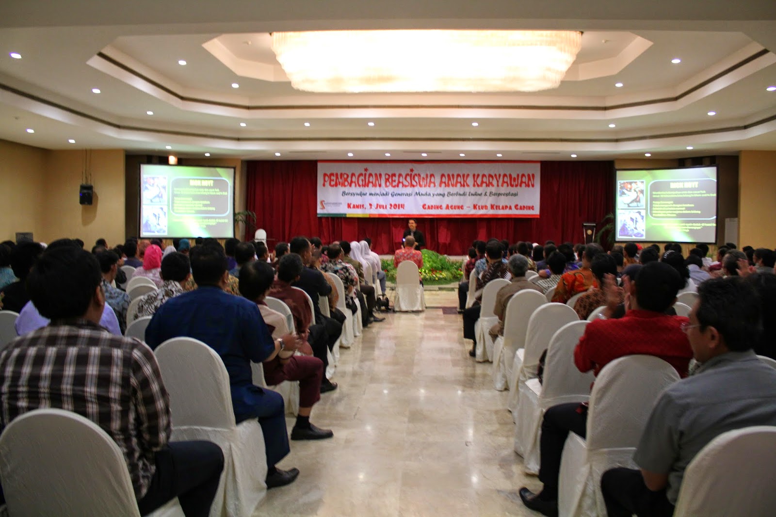 seminar wirausaha motivator nasional muda termuda indonesia pengusaha entrepreneur sukses training motivasi mahasiswa kampus inspirator seminar wirausaha motivator nasional muda termuda indonesia pengusaha entrepreneur sukses training motivasi mahasiswa kampus inspirator