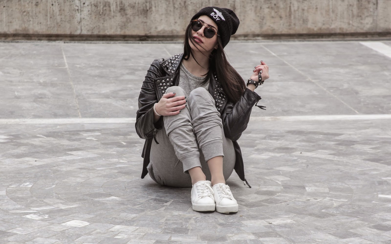 Leather and sweatpants Pull and Bear