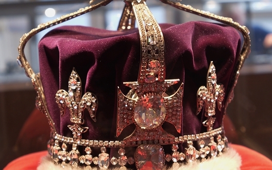 Najkrvaviji dijamant Kohinoor+7