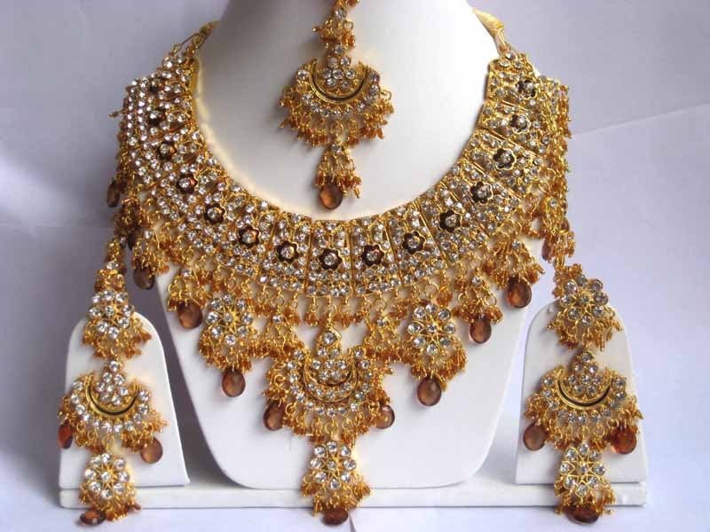 Wear not to what india tlc nominate, Scene Indie makeup for brown eyes Dining white tables