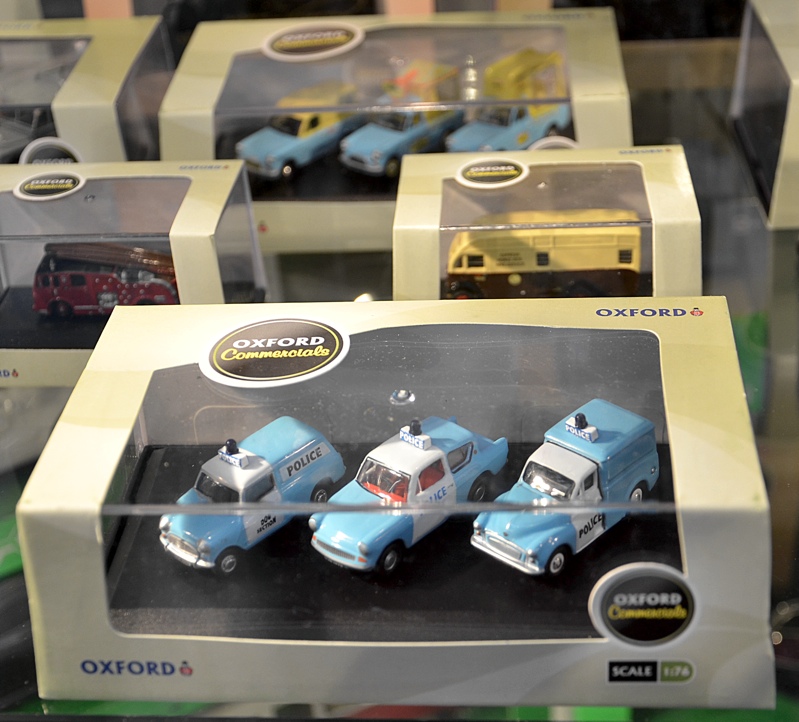 LONDON TOY FAIR 2013 MINIATURE VEHICLES FROM OXFORD DIECAST Megamag 2