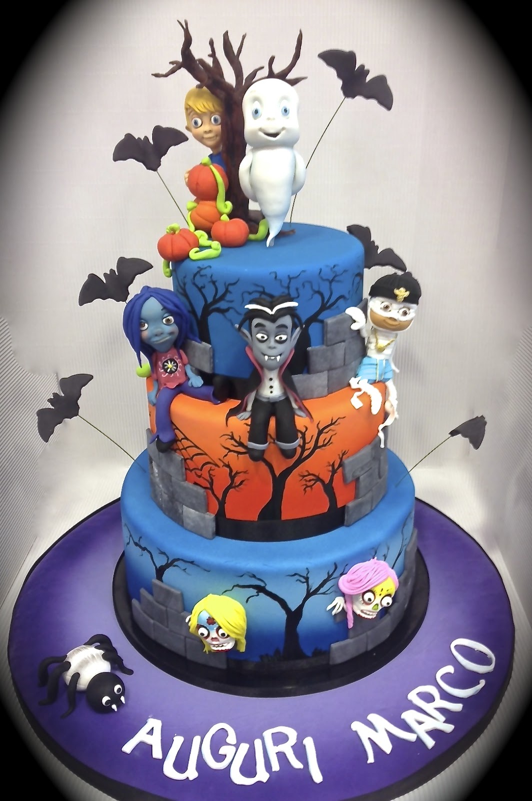 Cake Designer Torta Casper scuola di paura