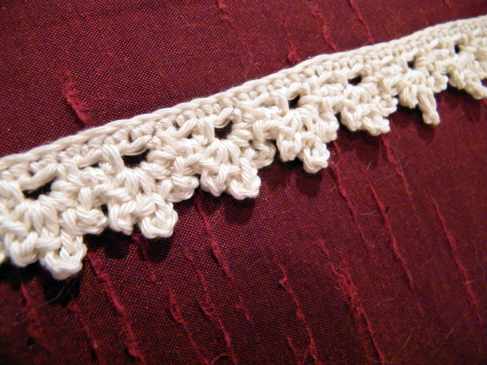 RubyRed Eclectic: Designed My Own Little Crochet Edging!!