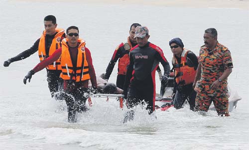 Suka Berenang Like Swimming 2011