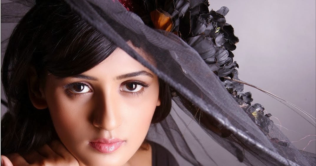 Actress Shakti Mohan Biography Career Telegraphy Filmography Life