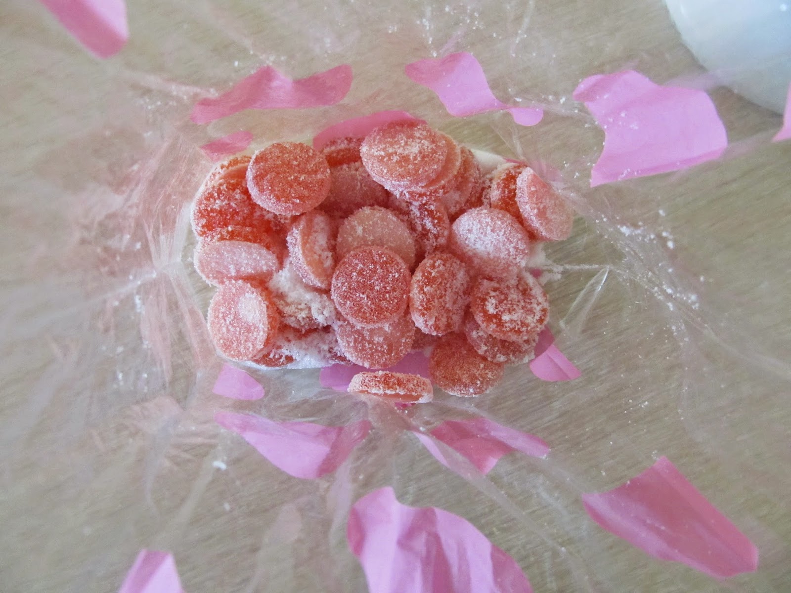 Peach Bum Jello Sour Gummies!