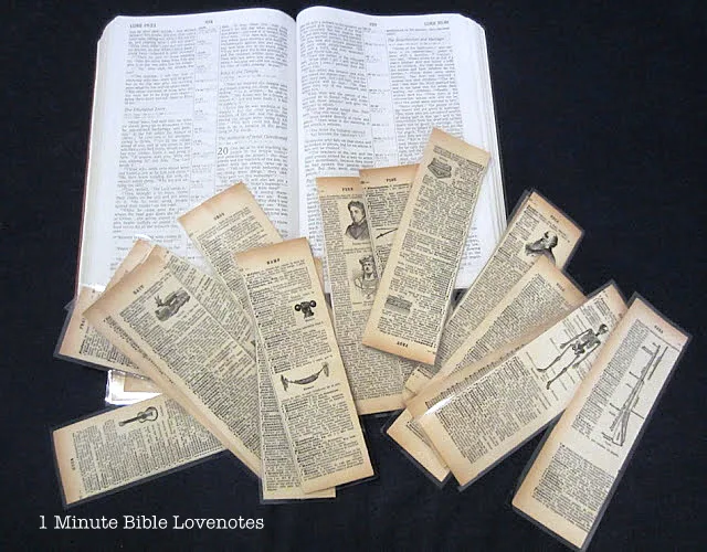 Make bookmarks from vintage book pages, by 1 Minute Bible Love Notes via I Love That Junk