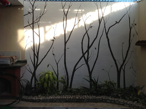 MURAL EN JARDIN