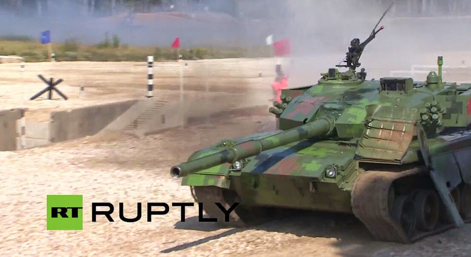 دبابه Type 96 الصينيه ......المتينه !! Chinese+Type+96+Tank+damage+during+Tank+Biathlon+2014+1