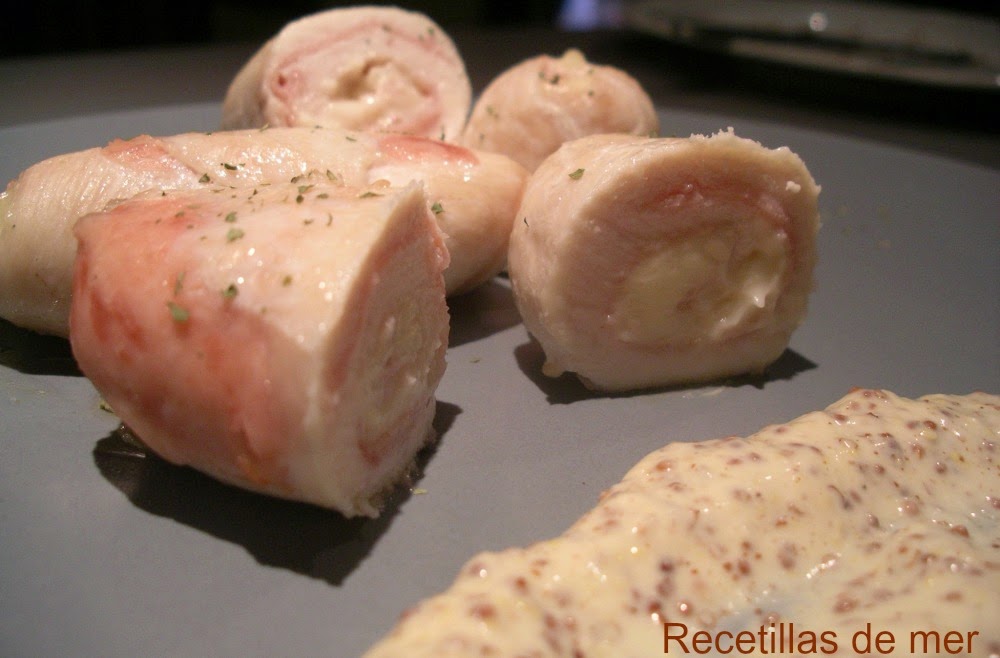 Recetillas de mer: rollitos de pollo con salsa de mostaza Recetillas de mer: rollitos de pollo con salsa de mostaza