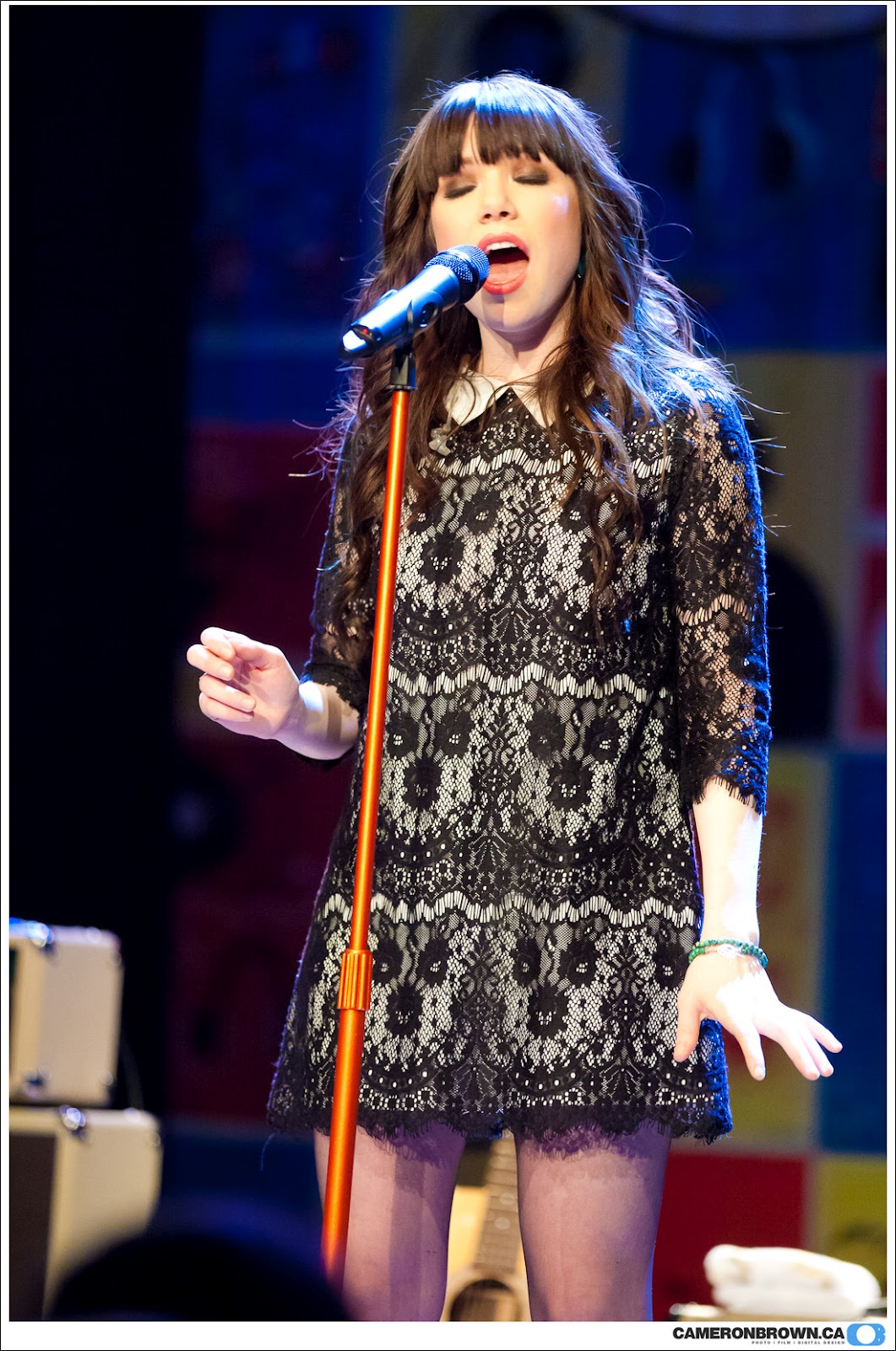 http://4.bp.blogspot.com/-_aTTD1ekwM8/T9l-G0xo9YI/AAAAAAAAD24/HSYDYUSELyM/s1600/Carly_Rae_Jepsen_wallpaper_latestmusic+(5).jpg