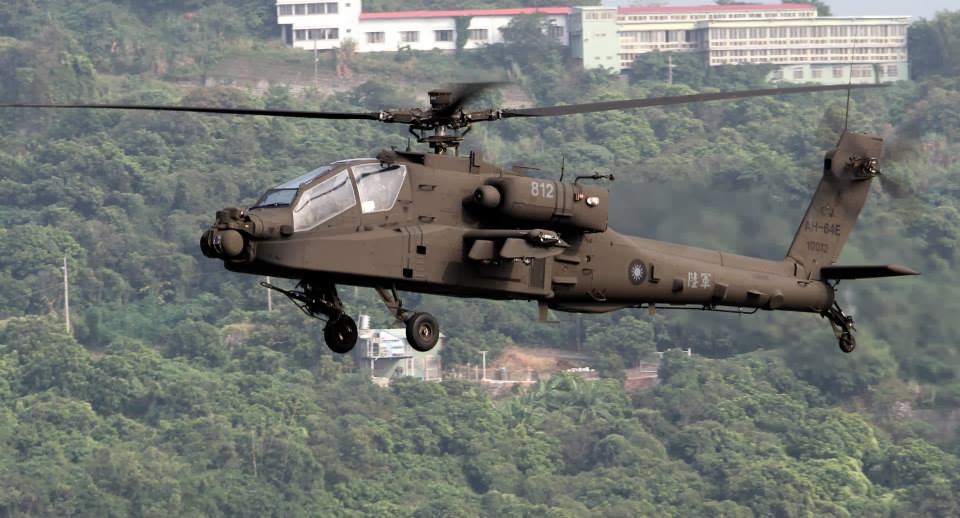 http://4.bp.blogspot.com/-_aXOFojwhro/Unr1QiBgkVI/AAAAAAAAfno/uP7P_kOOq14/s1600/AH-64E+Apache+Block+III+Apache+Gunship+Helicopters+Arrive+in+Taiwan+%25286%2529Taiwan+%2528Republic+of+China+Army%2529+under+program+Sky+Eagle.jpg