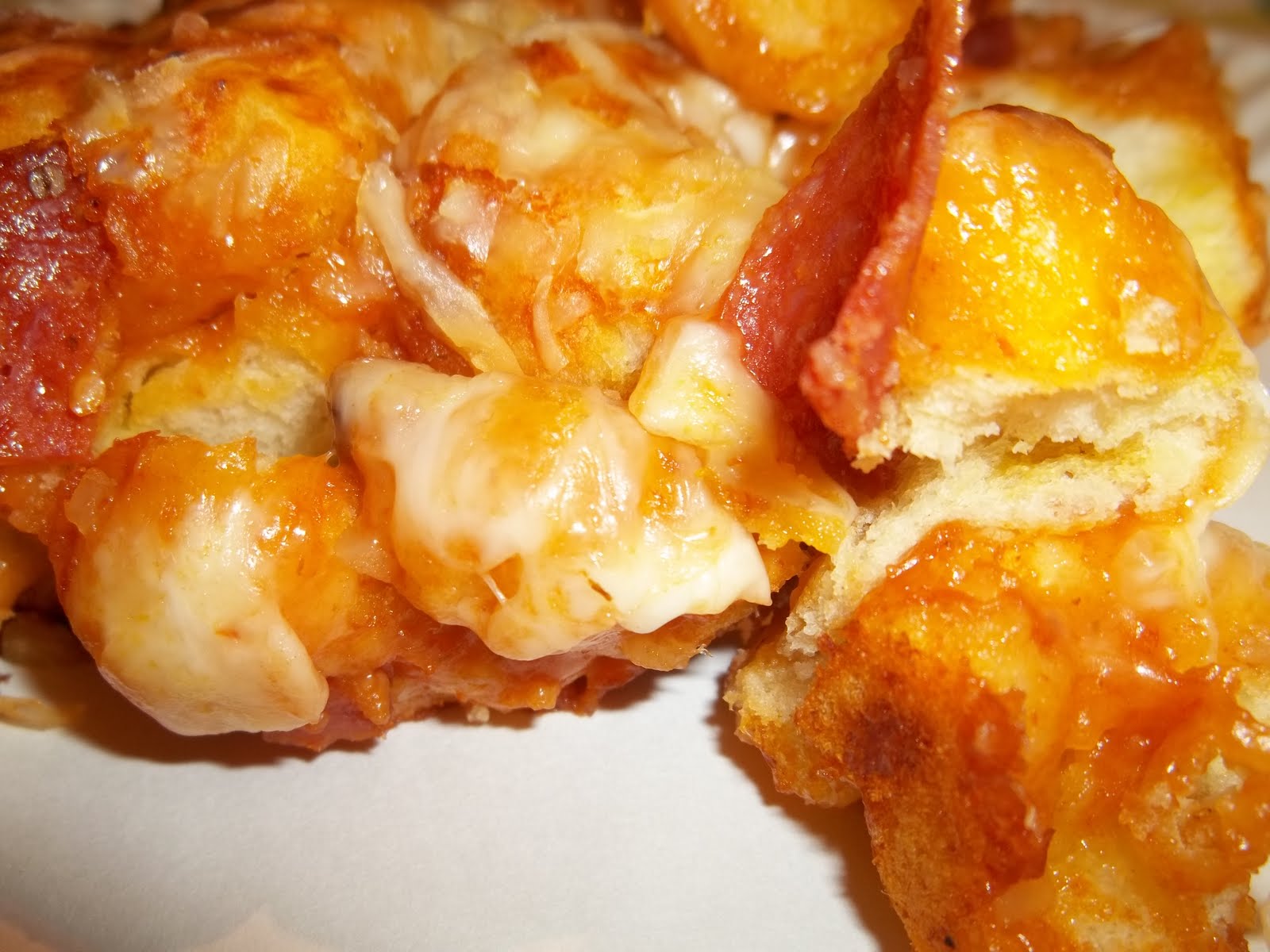 Mandy's Foodie Blog Pizza Bubble Bread