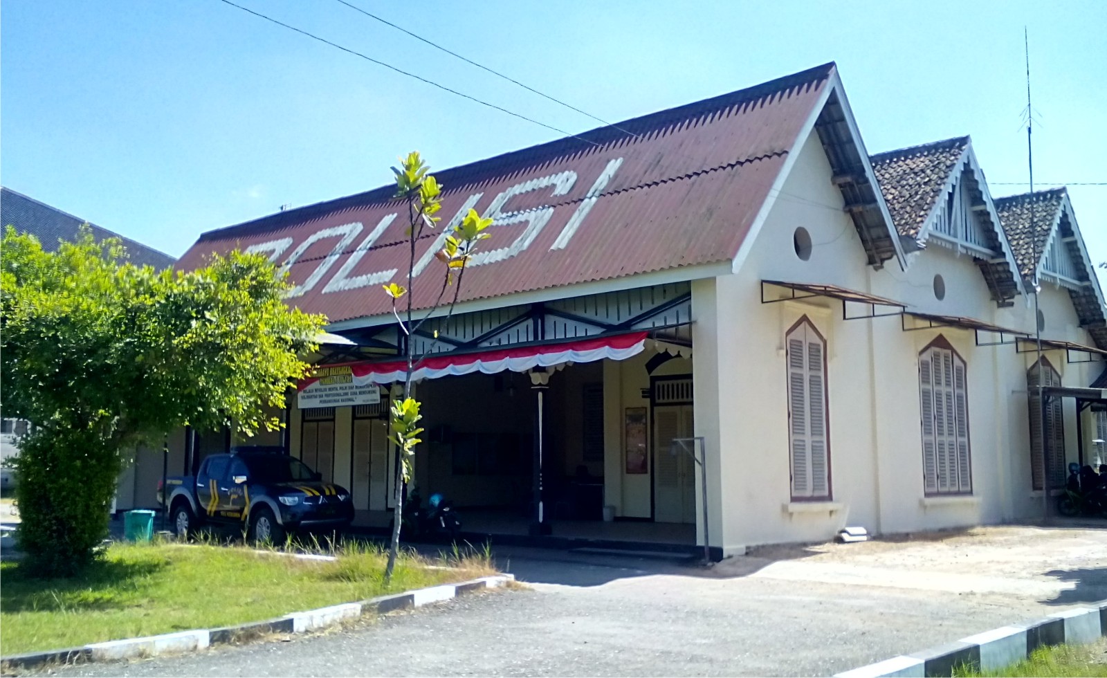 Rumah - rumah bergaya kolonial dari berbagai penjuru Indonesia (Pict