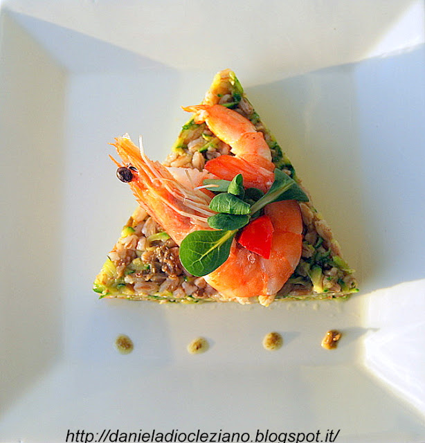 Farro con zucchine , pesto di capperi e gamberi Daniela&Diocleziano