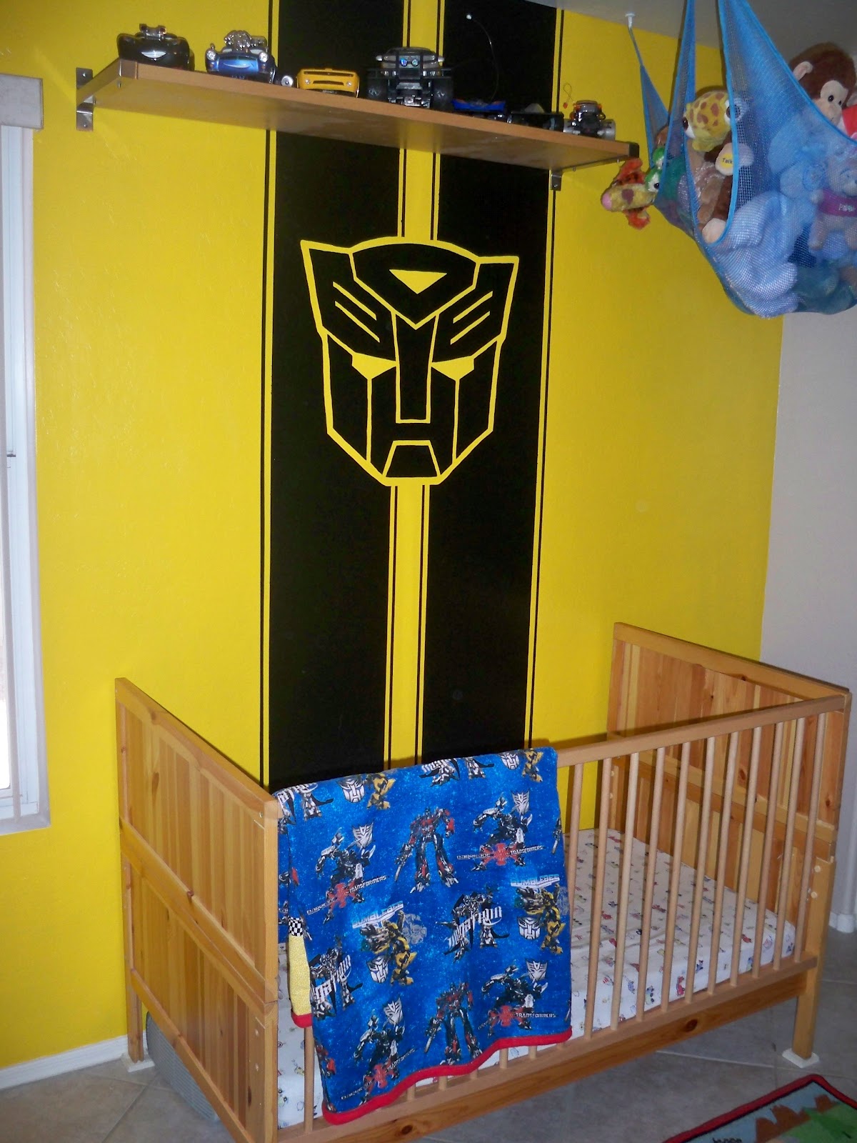 Heather &amp; Jon Transformers Little Boys� Bedroom