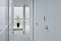 Hiroshima Luminous House Design with Translucent Walls Hiroshima Luminous House Design with Translucent Walls