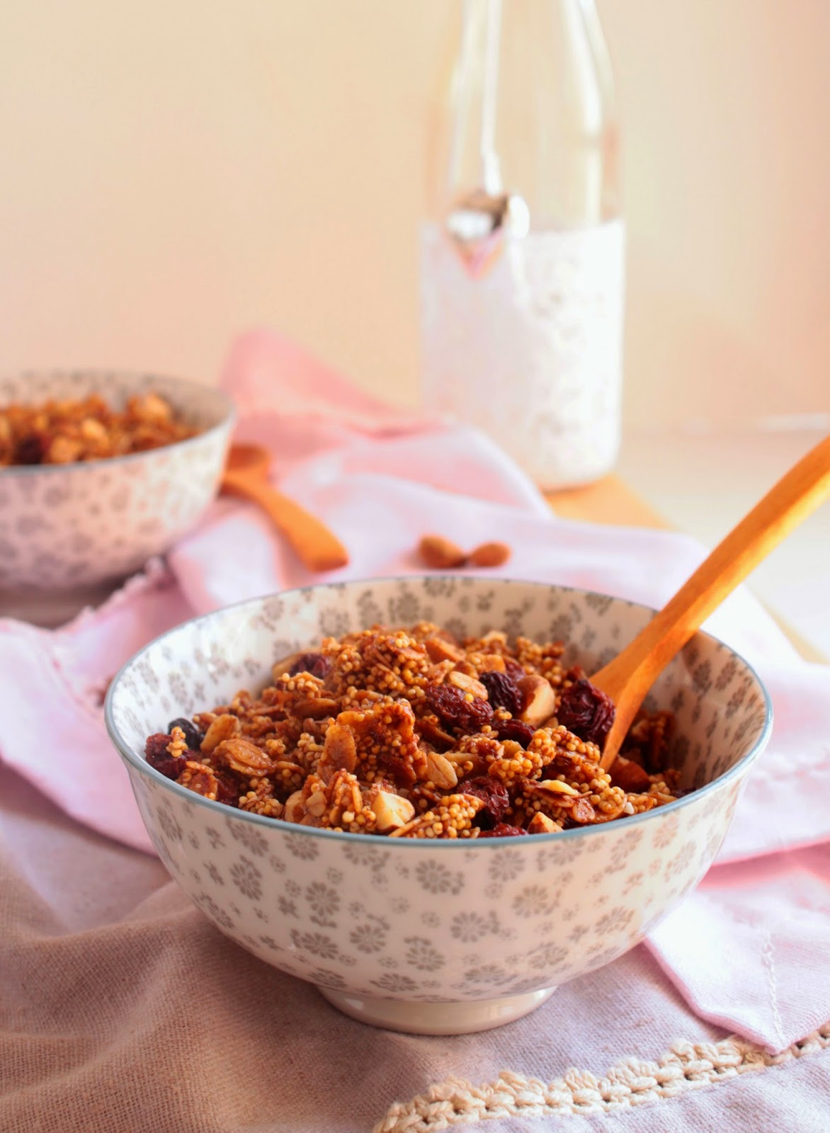 Nem acredito que é saudável! Granola de millet e amêndoas (vegan, sem glúten). Millet and