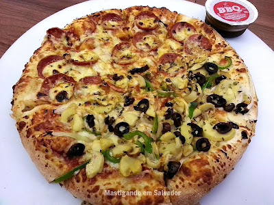 Domino's Pizza: Pizza metade Catuperoni metade Veggie