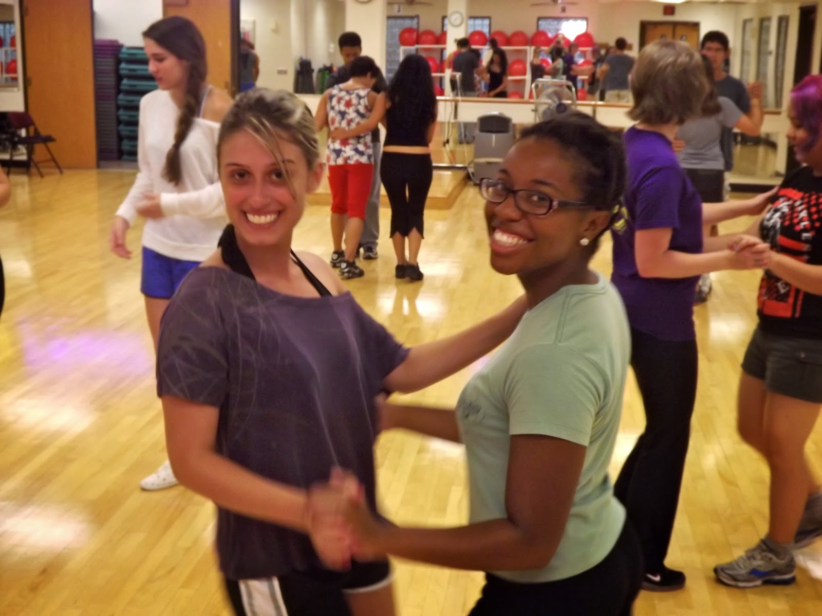 Rosa Bellydancer Dance 10 reasons why dancing makes you smarter