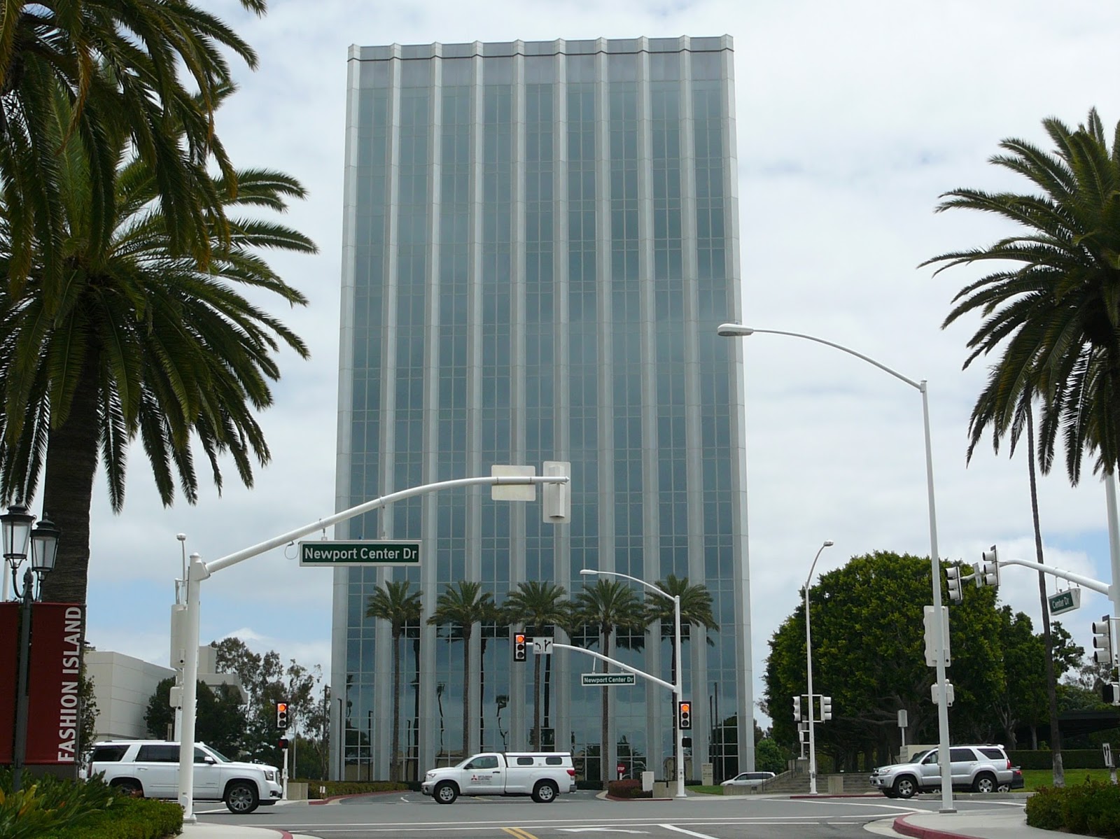 Orange County Structure: Fashion Island's Towers Elevate Newport Beach's  Skyline