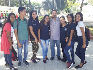 CON LOS FUTUROS MÉDICOS DEL PAÍS