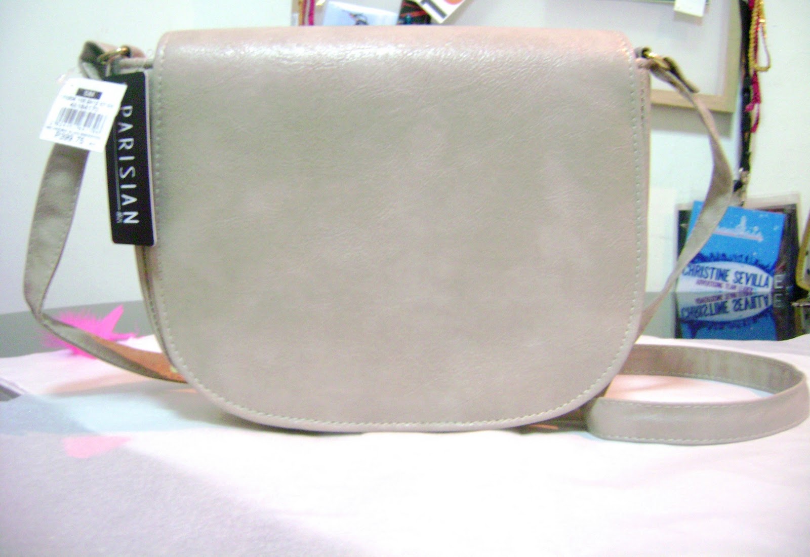 sling bag parisian