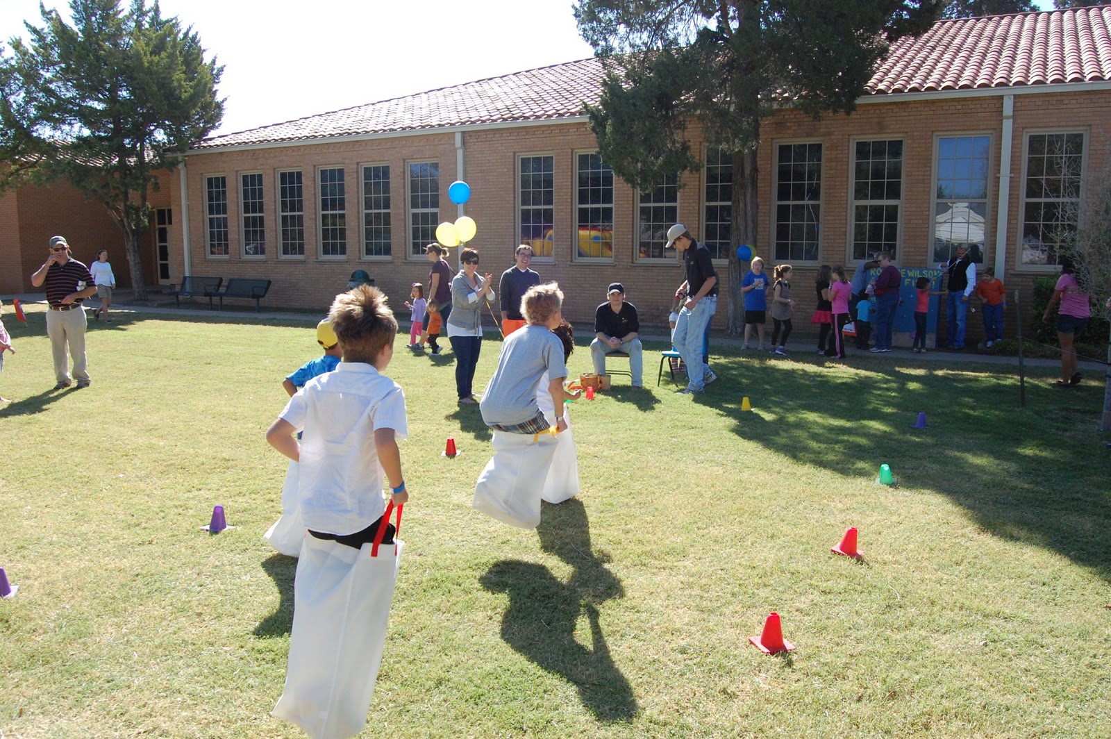 Tech TerraceUNIT News Roscoe Wilson Fall Festival