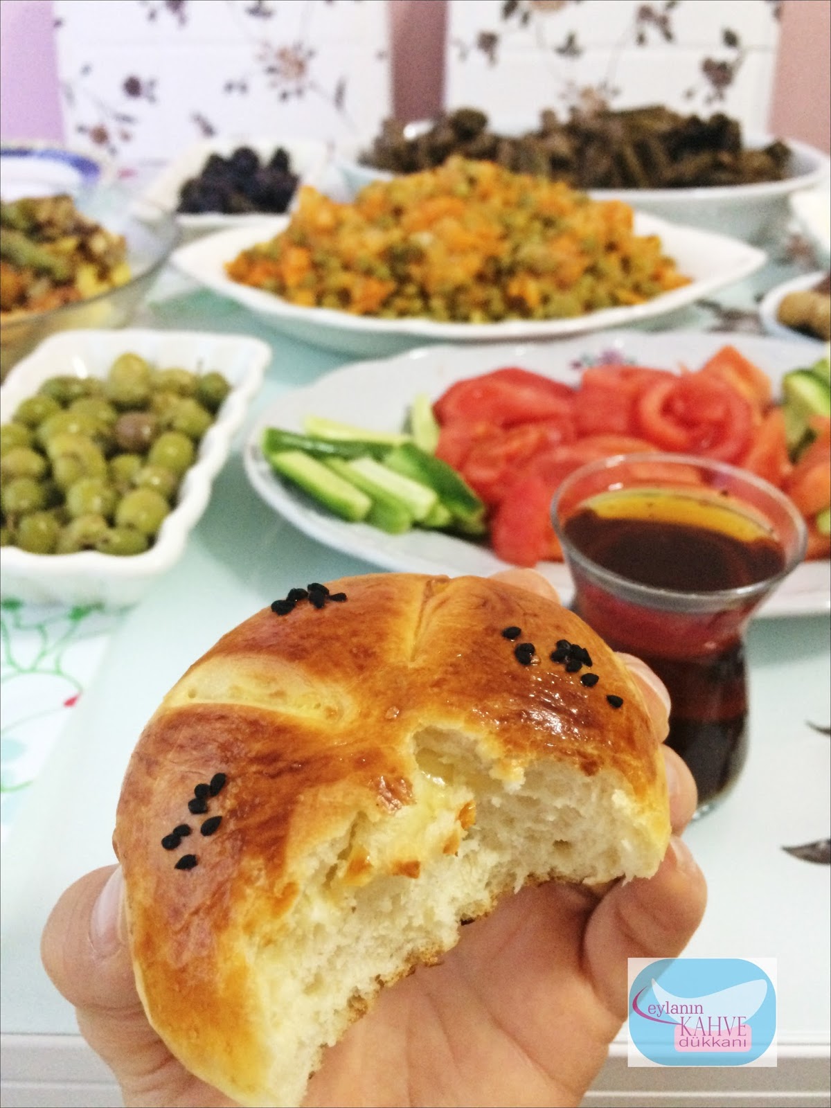 Çentik Poğaça Leyla�nın Kahve Dükkanı