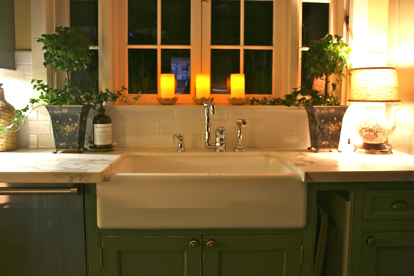 vignette design: Our "New" Kitchen!