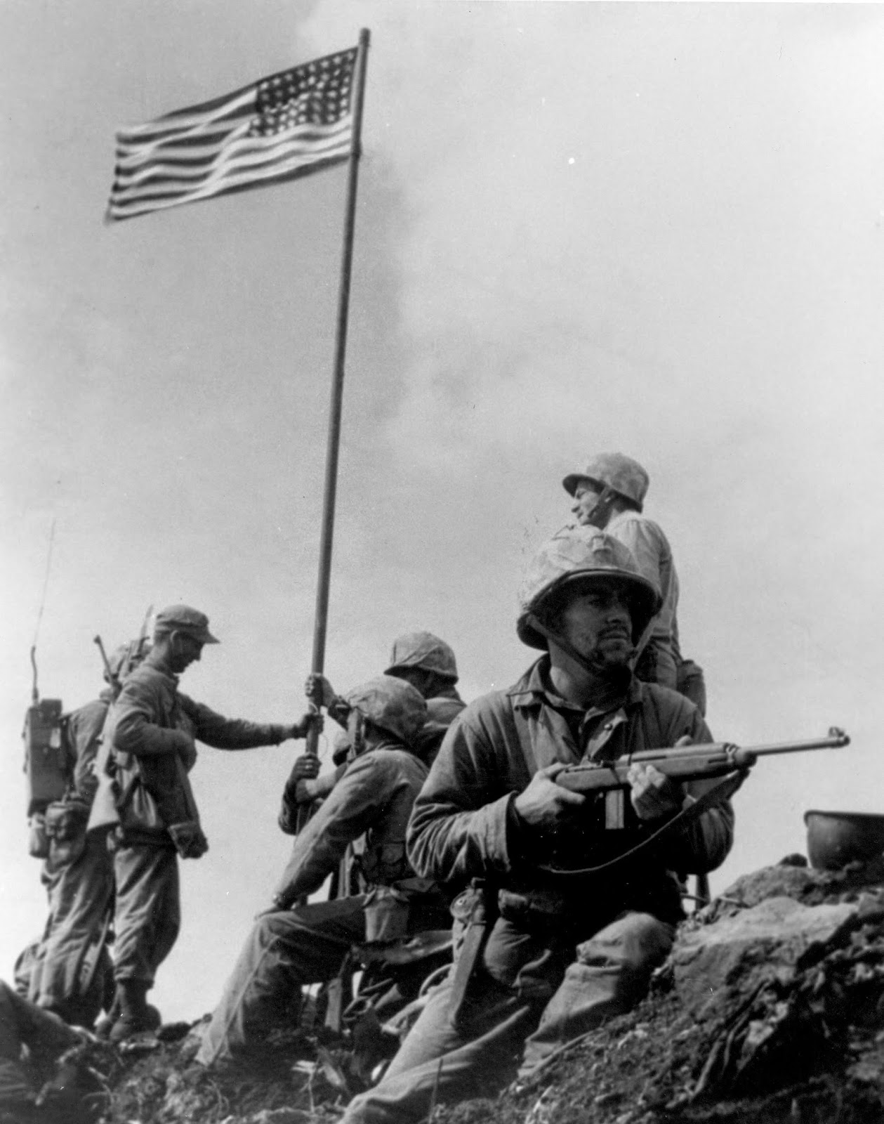 Raising the American Flag Raising the American Flag
