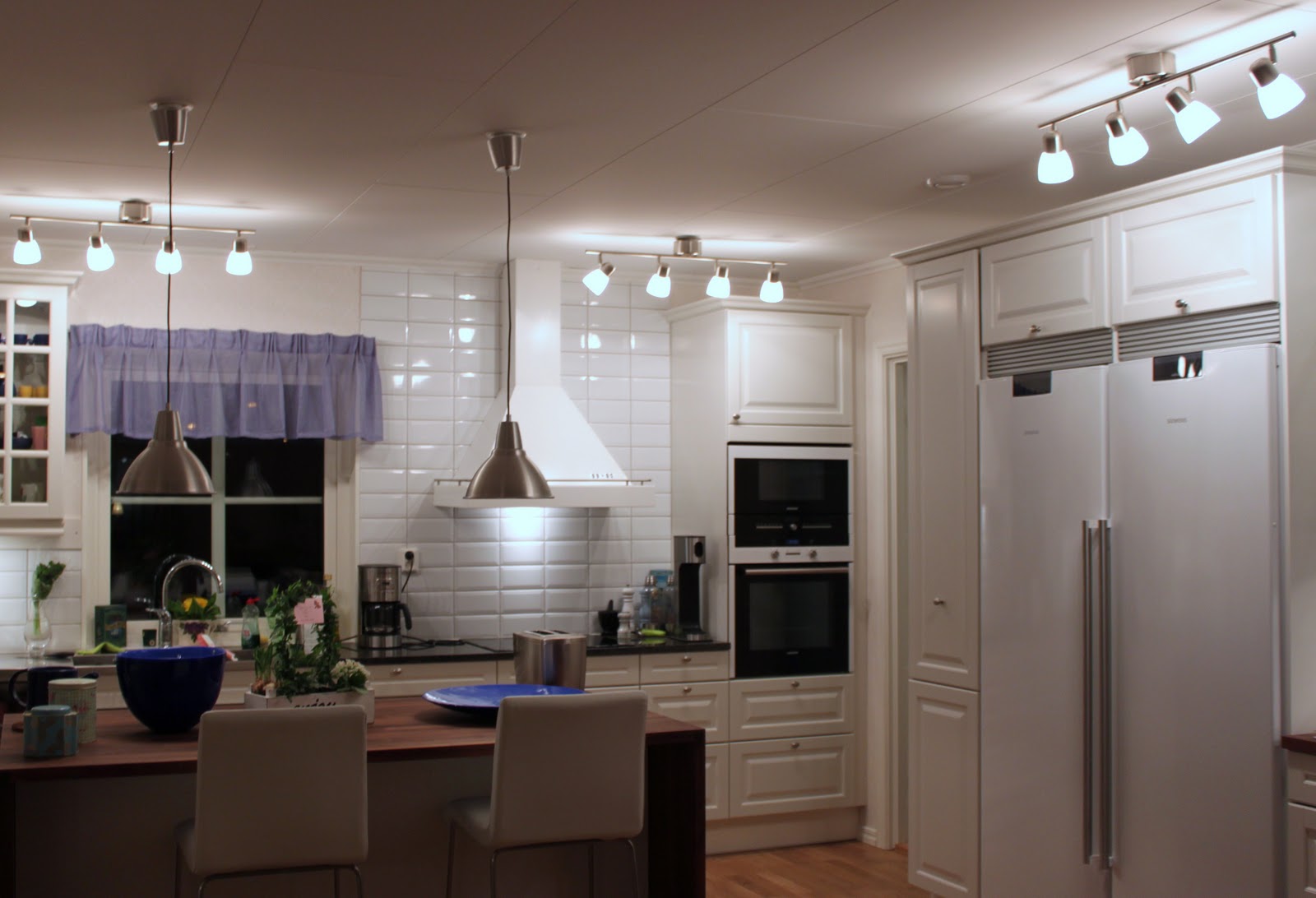 Carinashousebythesea: belysningsdesign