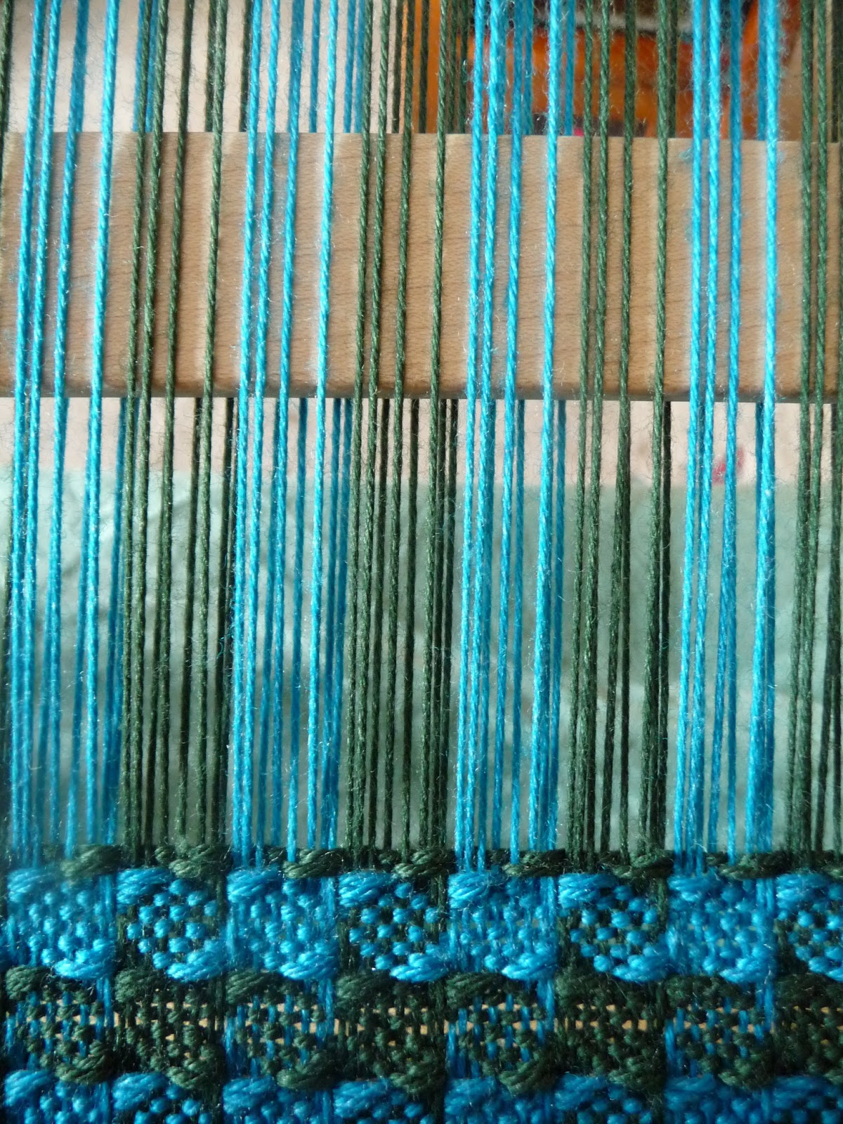 FarmNana's Fiber Frenzy Rigid Heddle 8shaft Pinwheel Weave!