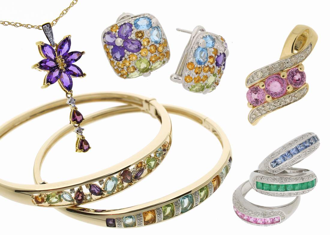 http://4.bp.blogspot.com/-_l9pwyNBjJ8/T8ZAd3FJWOI/AAAAAAACpfA/BZw5XmUJn7E/s1600/Jewellery+(8).jpg