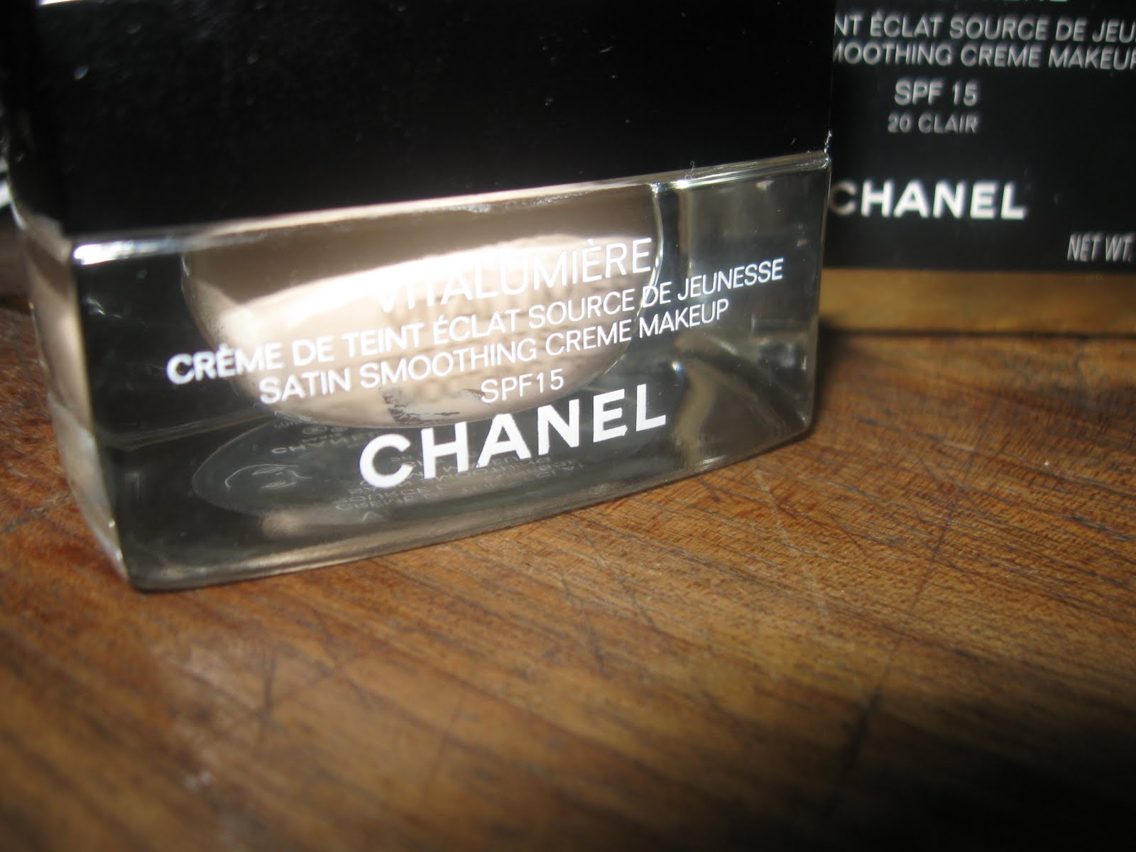 Marie's Powder Room: Chanel Vitalumiere Satin Smoothing Creme Makeup Review