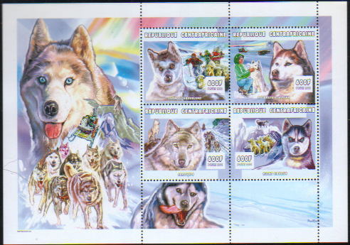 2001年中央アフリカ共和国 グリーンランド・ドッグ　アラスカン・マラミュート サモエド　シベリアン・ハスキーの切手シート