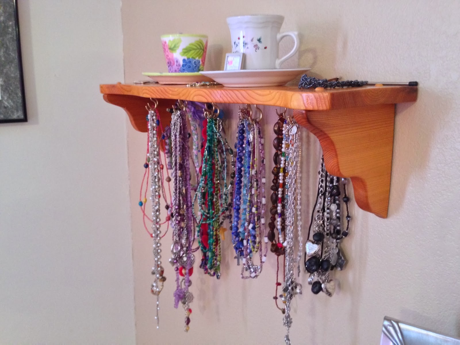 Thy Word DIY Jewelry Shelf Hanger