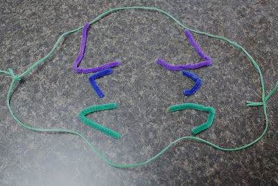 Pipecleaner Cell: Anaphase: STEMmom.org