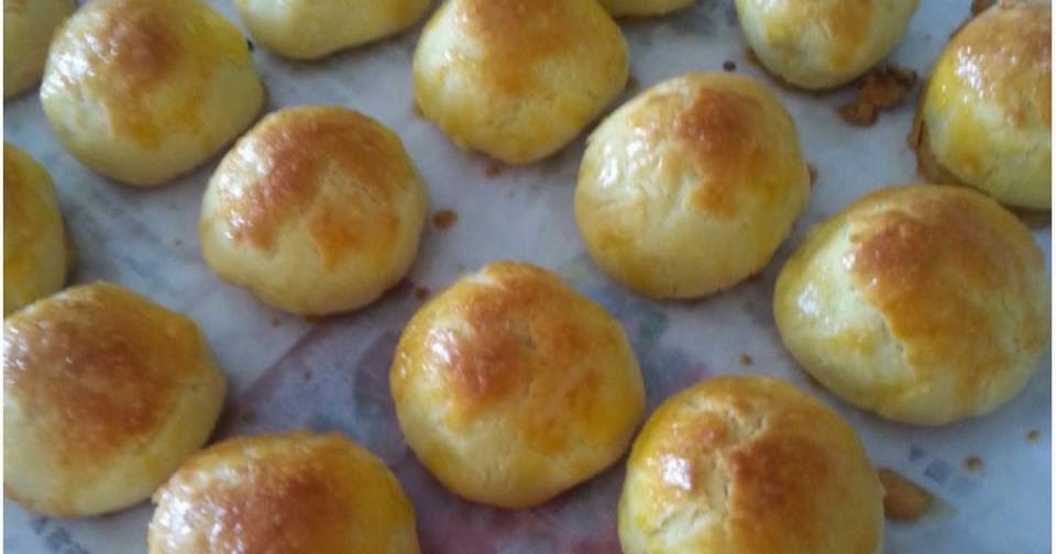 Baking's Corner AKA BC pineapple tarts that can MELT IN YR MOUTH by